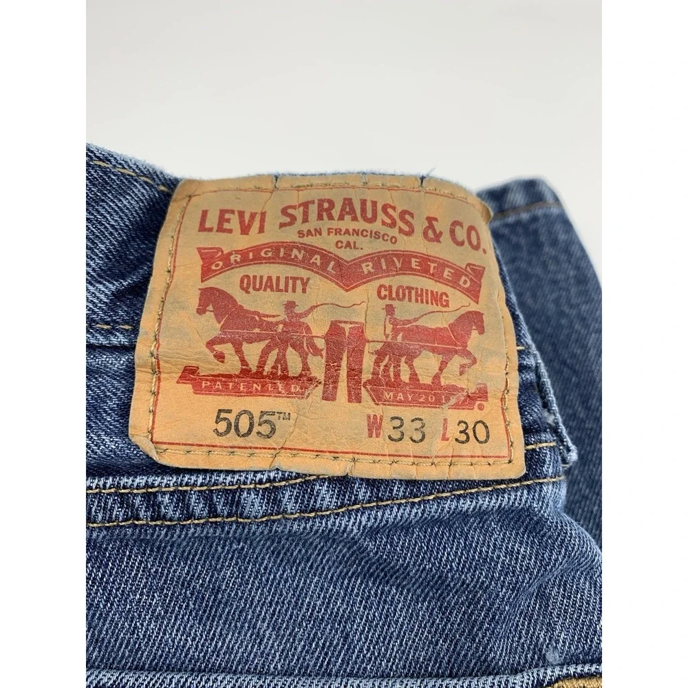 Levis 505 Jeans Mens 33x30 Blue Distressed‎ Straight Leg Medium Wash Denim Pants